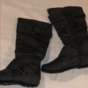 New Grey suede boots